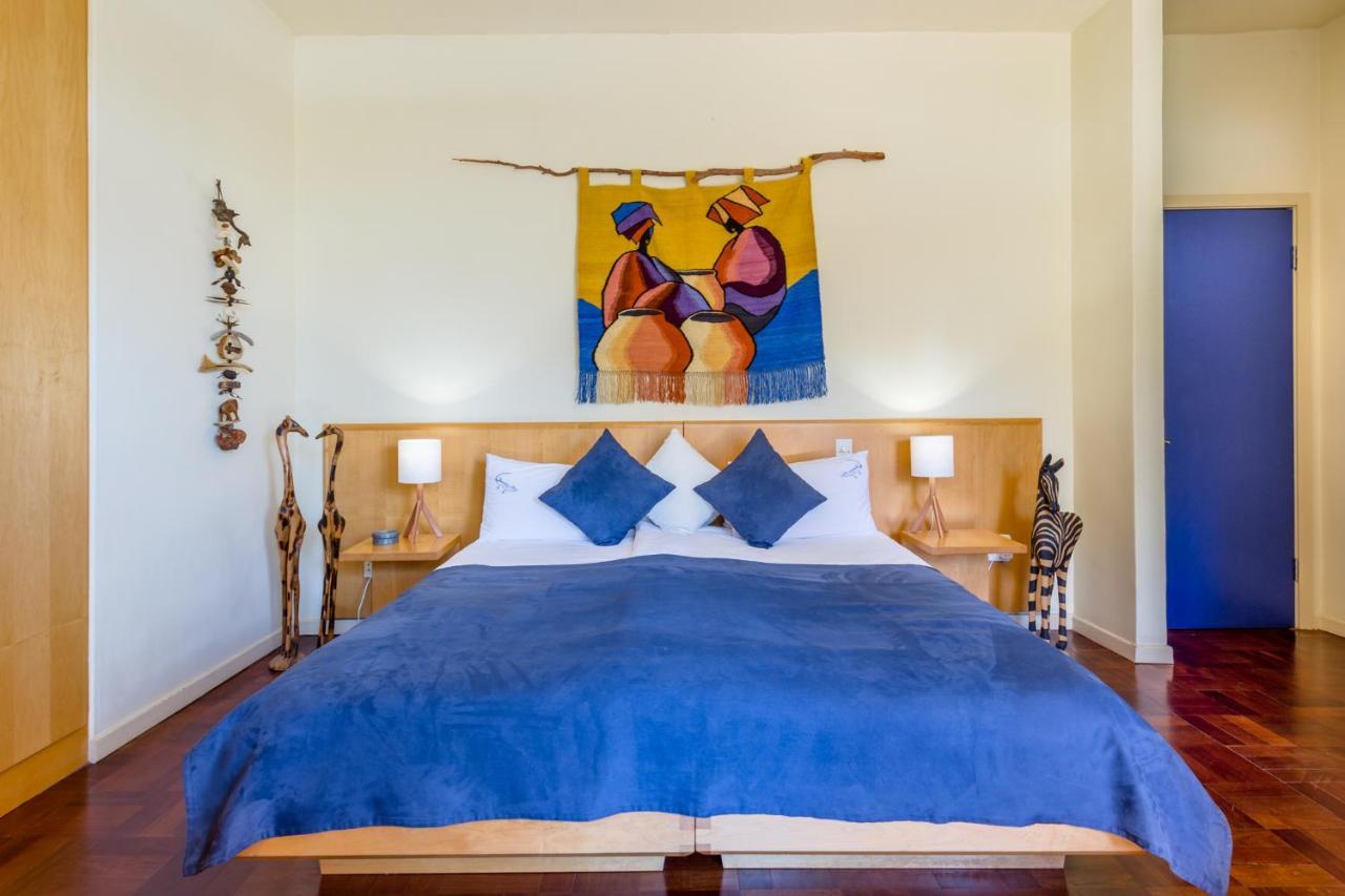 Lezard Bleu Guest House ケープタウン エクステリア 写真